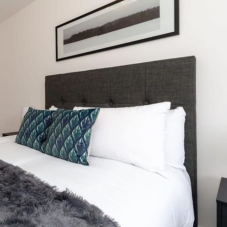 Modern 2 Bedroom Apartment In Wimbledon London Luaran gambar