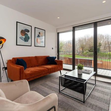 Modern 2 Bedroom Apartment In Wimbledon London Luaran gambar