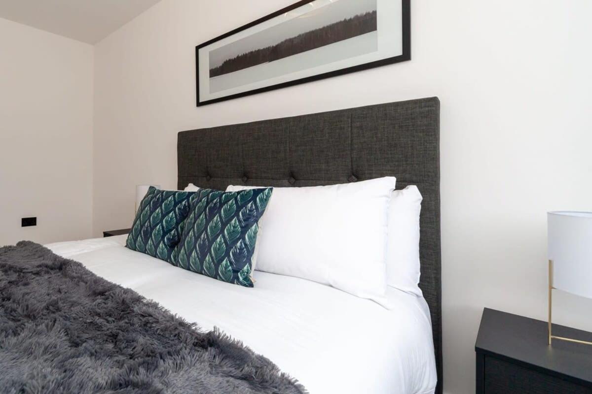 Modern 2 Bedroom Apartment In Wimbledon London Luaran gambar